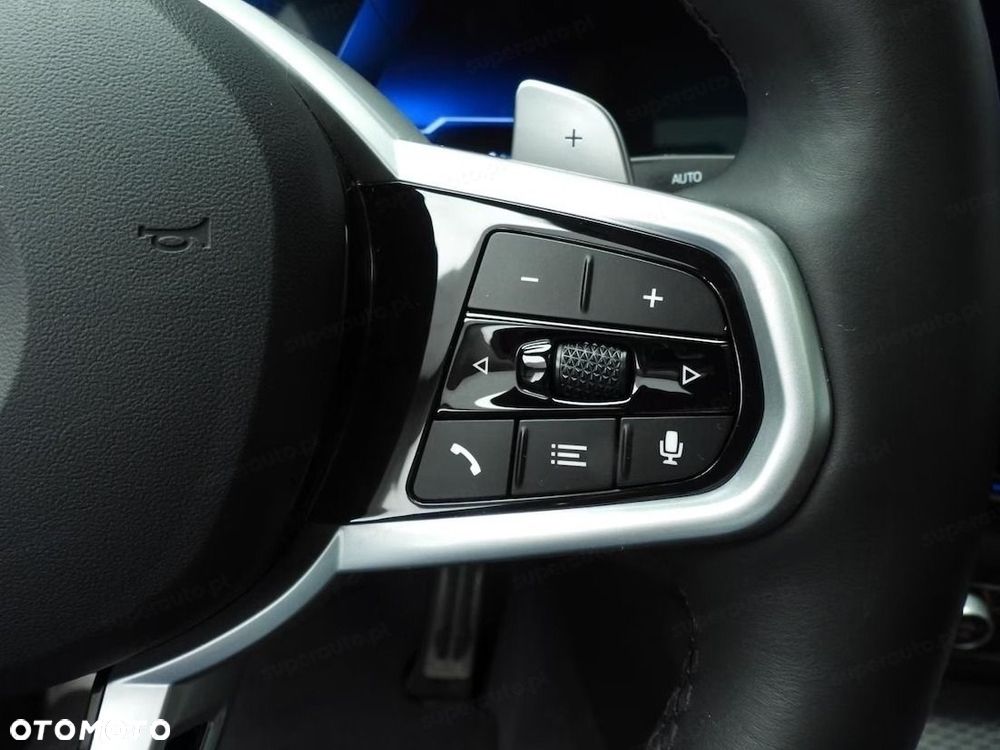 BMW i4 80.7kWh eDrive 40 M Sport - 8