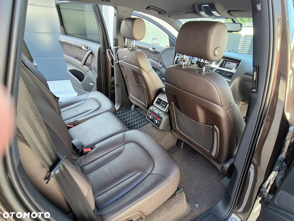 Audi Q7 3.0 TDI DPF clean diesel Quattro Tiptronic - 16