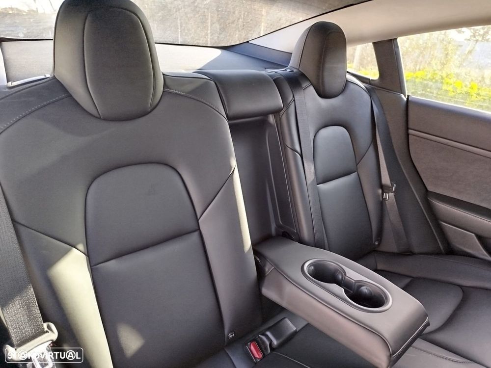 Tesla Model 3 Tração Traseira Premium - 27