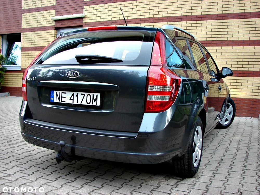 Kia Ceed 1.6 Comfort - 4