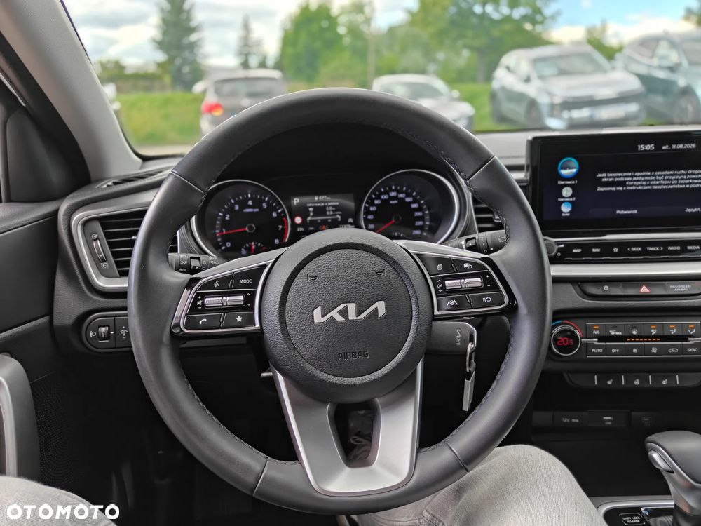 Kia XCeed - 12