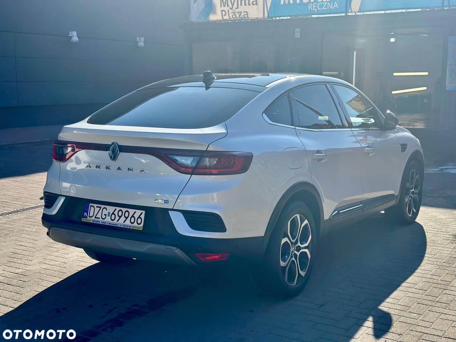 Renault Arkana 1.6 E-TECH Intens MMT - 1