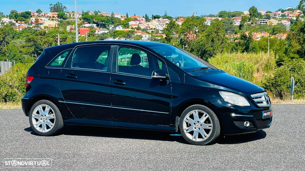 Mercedes-Benz B 150 Standard - 4