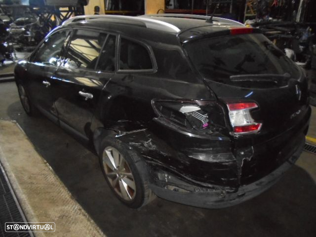 Carro MOT: K9K836  46 CXVEL: TL4A040 RENAULT MEGANE 3 SPORT TOURIER  2010 1.5Dci 110CV 5P CINZA DIESEL - 4
