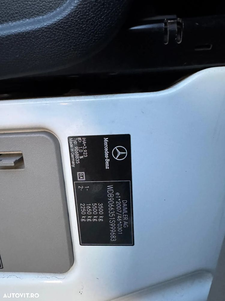 Mercedes-Benz Sprinter - 28