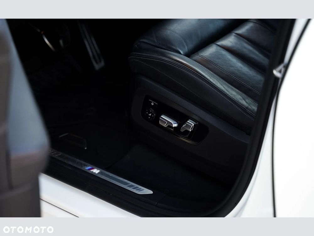 BMW X5 xDrive40i - 21