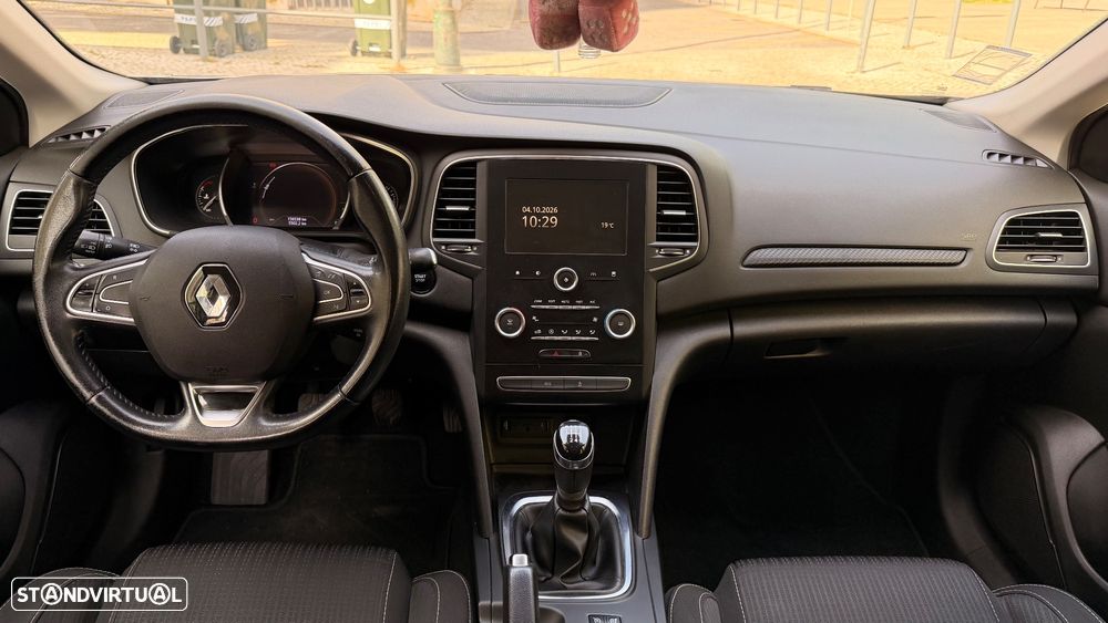 Renault Mégane Sport Tourer 1.5 dCi Zen - 27