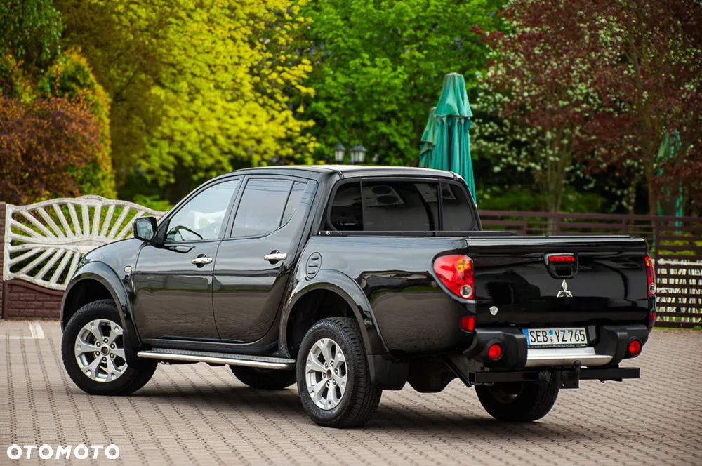 Mitsubishi L200 Pick Up 4x4 Intense Double Cab - 26
