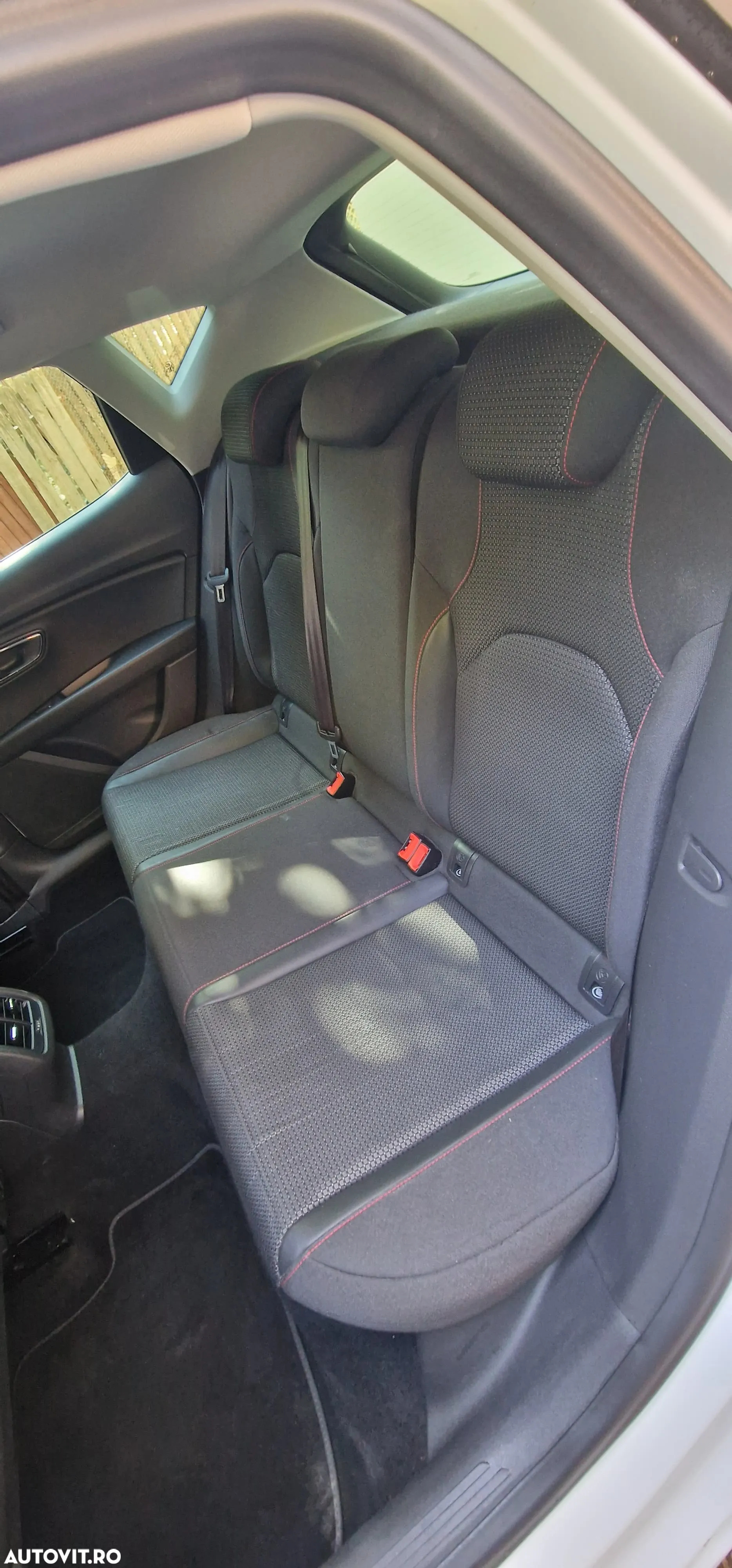 Seat Leon 2.0 TDI DPF DSG FR - 32