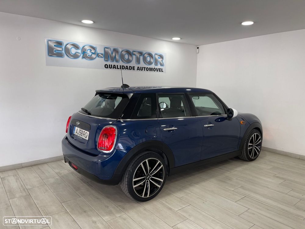 MINI 5 Portas One D - 15