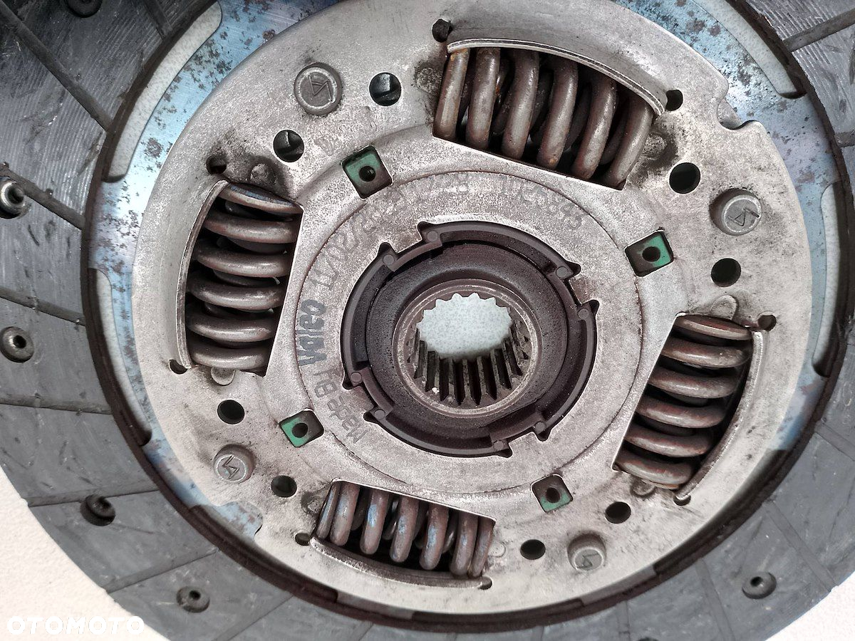 SPRZĘGŁO KOMPLETNE FIAT PUNTO EVO 55201525  584710  1025843 1.3 MJT - 4