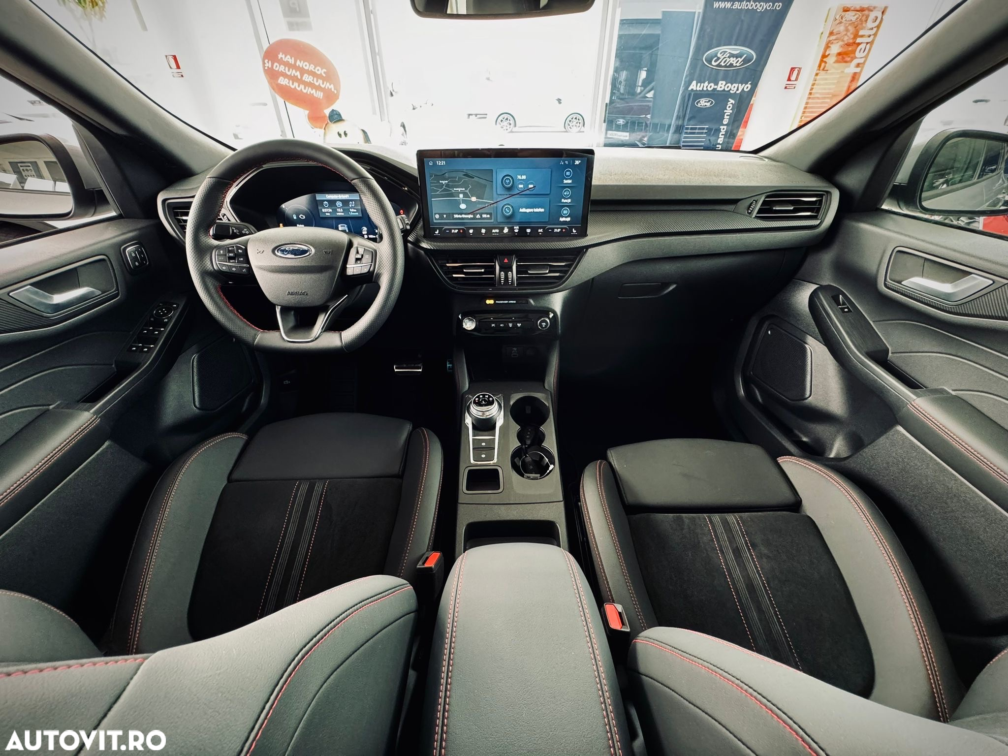 Ford Kuga 2.5 Duratec FWD PHEV ST-Line X - 9