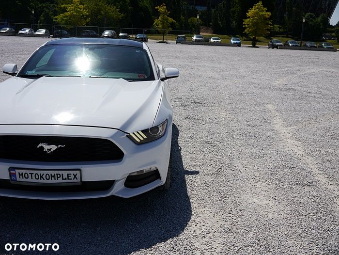Ford Mustang 3.7 V6 Premium - 20