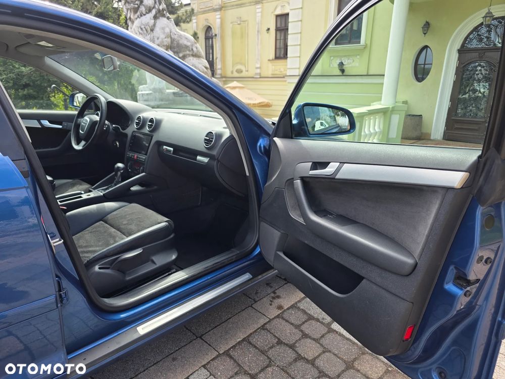 Audi A3 Sportback - 22