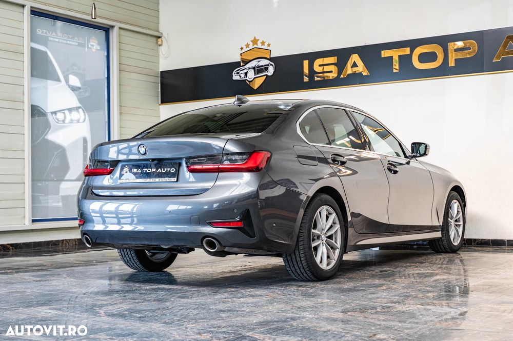 BMW Seria 3 320d xDrive Aut. - 31