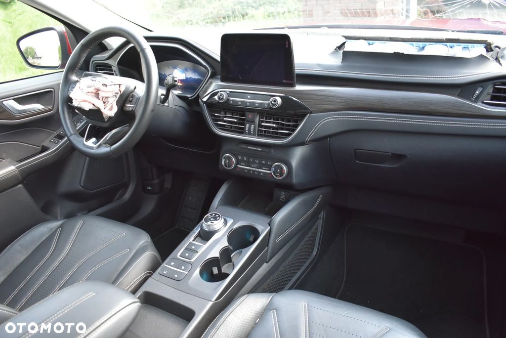 Ford Kuga 2.5 FHEV AWD eCVT - 8