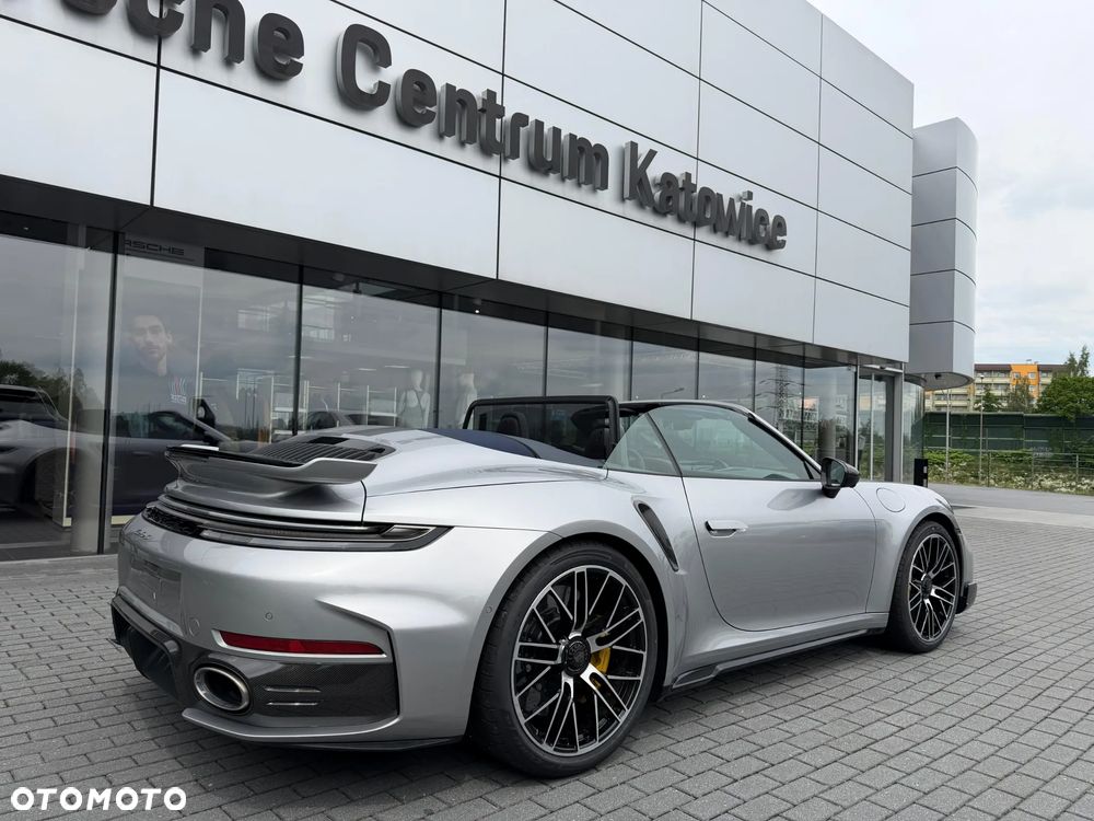 Porsche 911 Carrera Turbo S - 8