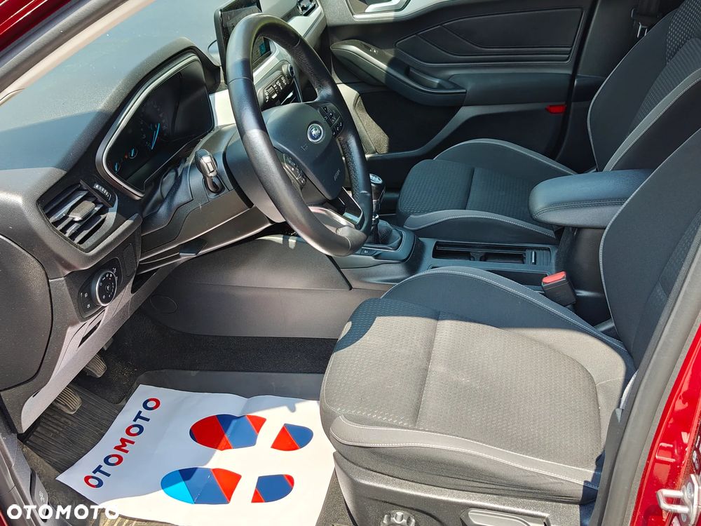 Ford Focus 1.0 EcoBoost Titanium ASS - 10