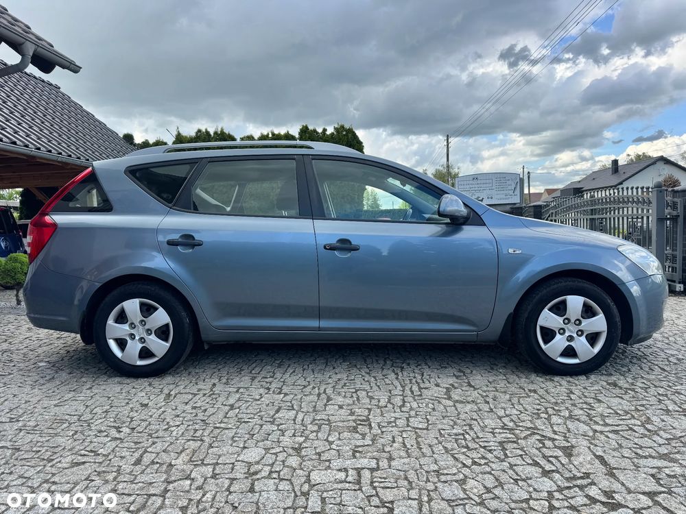 Kia Ceed 1.4 Comfort - 4