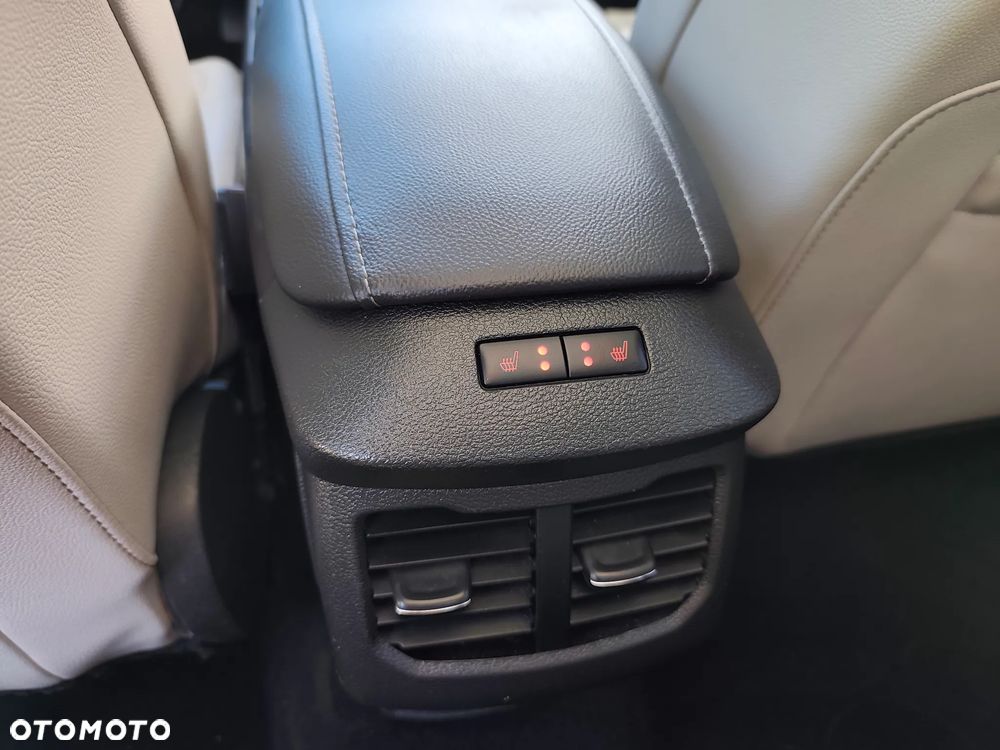 Ford Mondeo 2.0 TDCi STart-Stopp PowerShift-Aut Titanium - 28