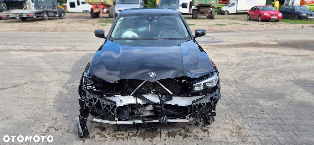 BMW Seria 3 320d xDrive Luxury Line - 2