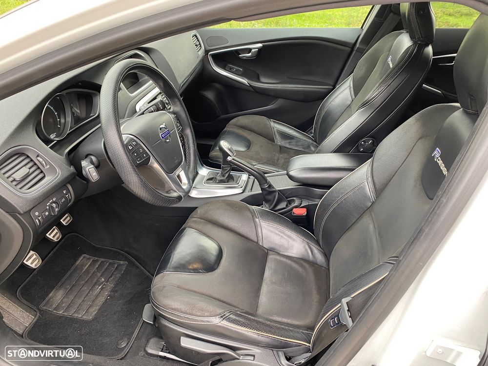 Volvo V40 1.6 D2 R-Design - 9