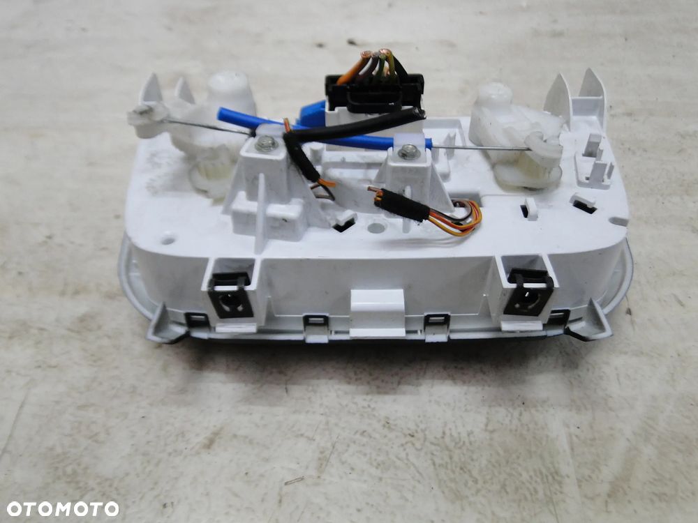 ALFA ROMEO MITO PANEL NAWIEWU KLIMATYZACJI EUROPA - 4