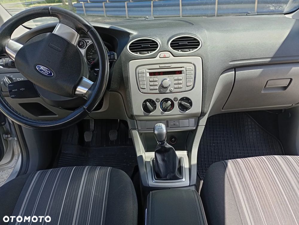Ford Focus - 15
