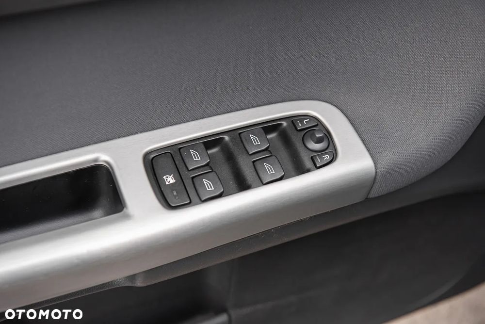 Volvo S40 T5 Sport - 21