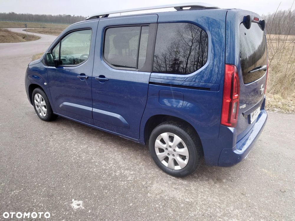 Opel Combo 1.2 Turbo Enjoy S&S - 3