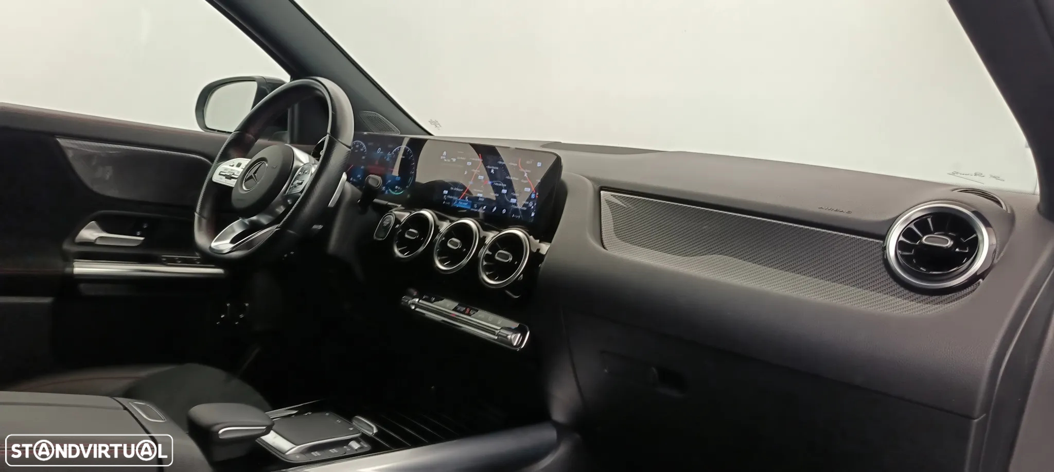 Mercedes-Benz GLA 250 e AMG Line - 21