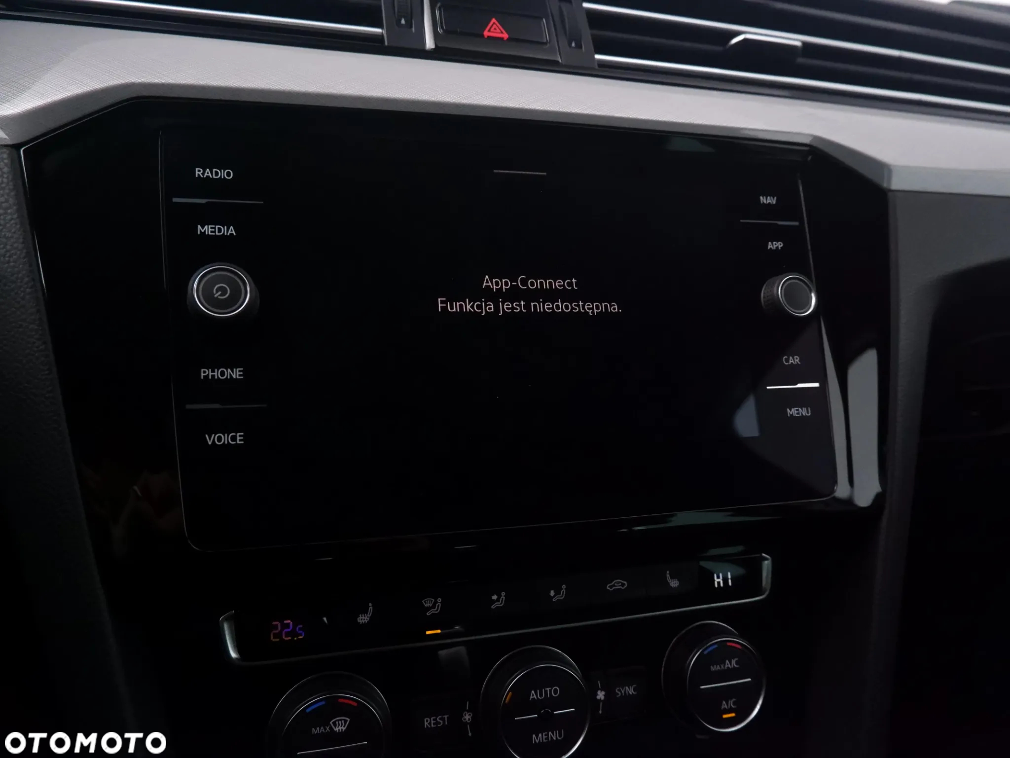Volkswagen Passat - 33