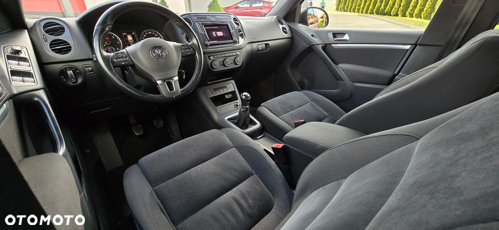 Volkswagen Tiguan 2.0 TDI SCR 4MOTION BlueMotion Technology Sport & Style - 21