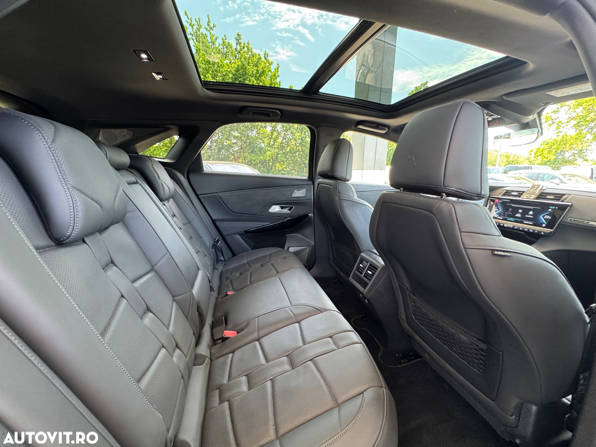 DS Automobiles DS 7 Crossback DS7 1.6 PHeV AWD 300 EAT8 PERFORMANCE LINE + - 22