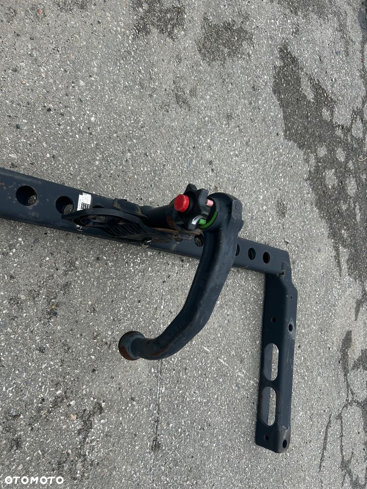 Audi A4 B8 hak holowniczy wpinany - 7