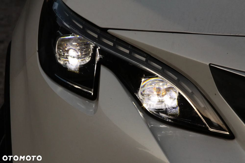 Peugeot 5008 2.0 BlueHDI GT S&S EAT8 - 22