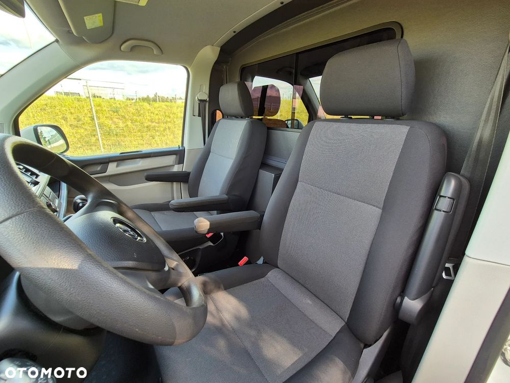Volkswagen Transporter - 5
