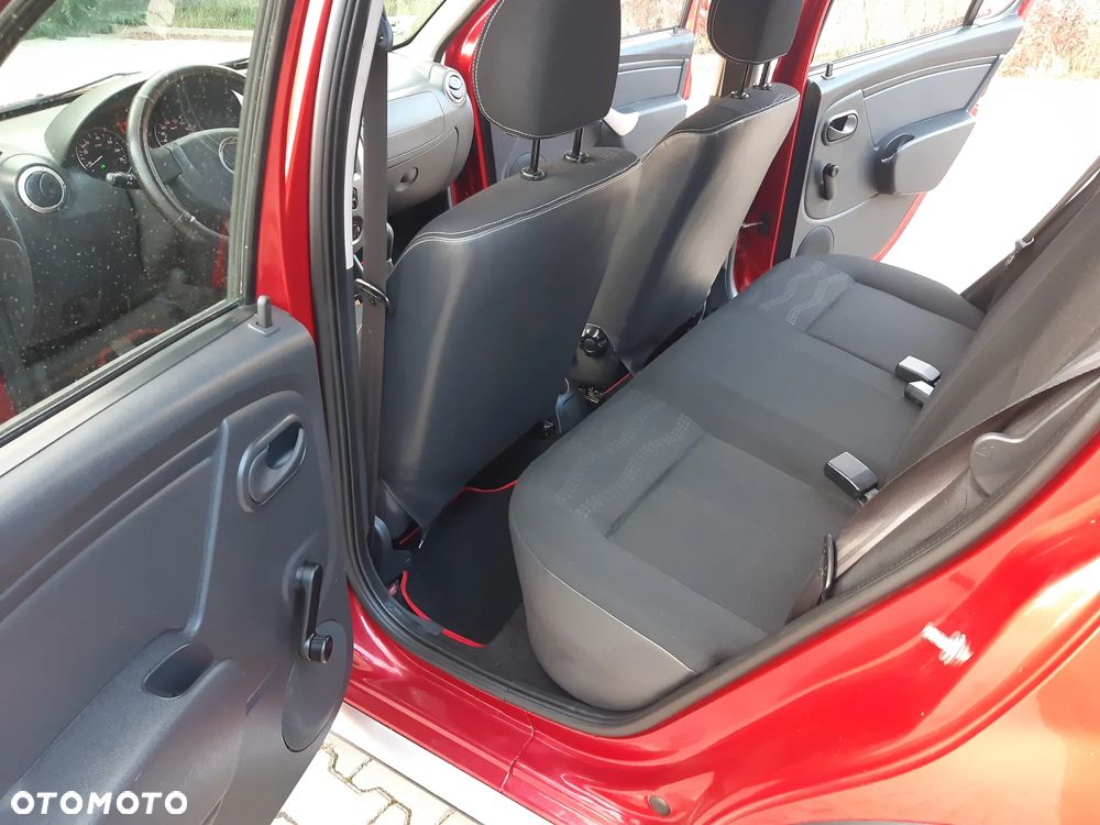 Dacia Sandero Stepway 1.5 dCi - 15