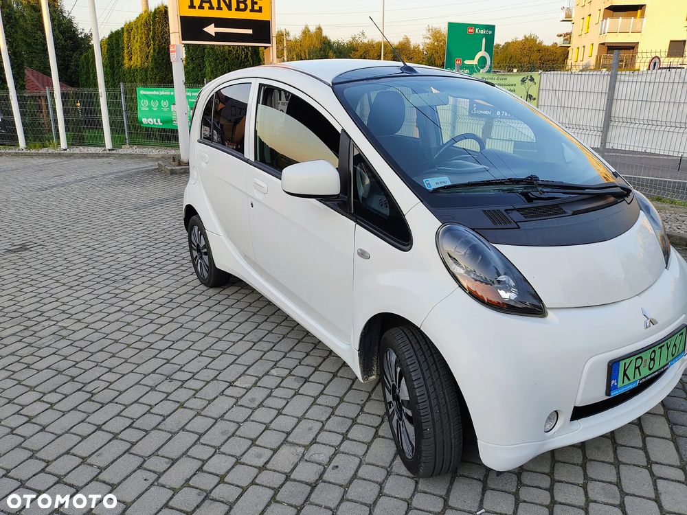 Mitsubishi i-MiEV - 2