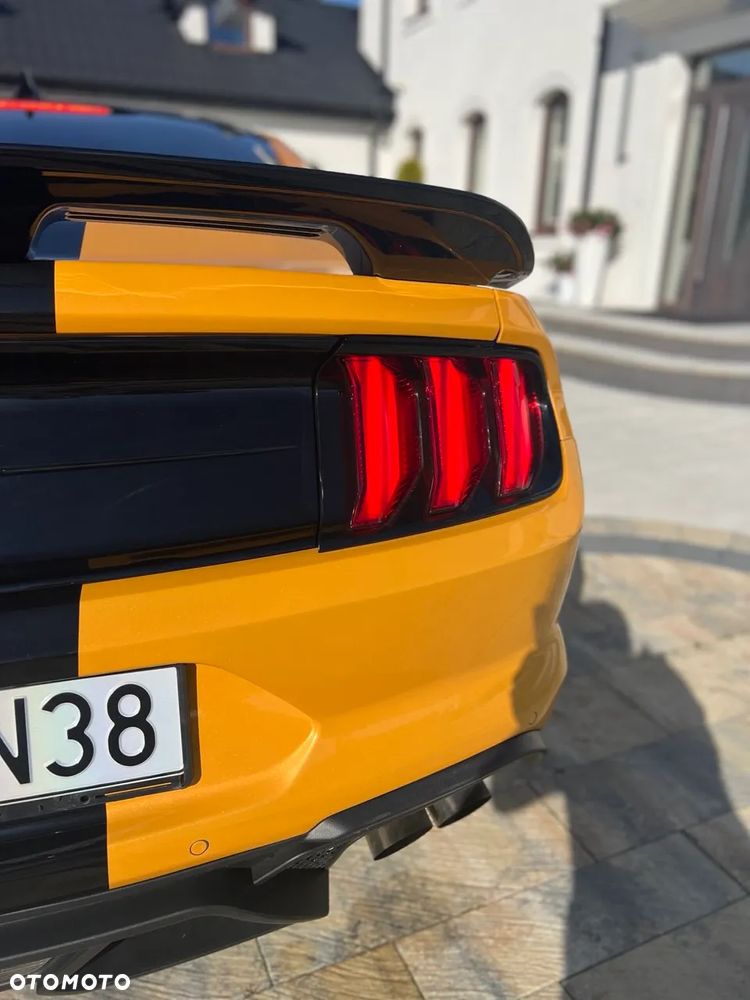 Ford Mustang 5.0 V8 GT - 25