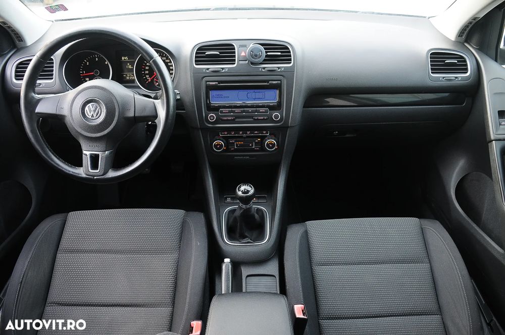 Volkswagen Golf 1.6 TDI DPF Comfortline - 6