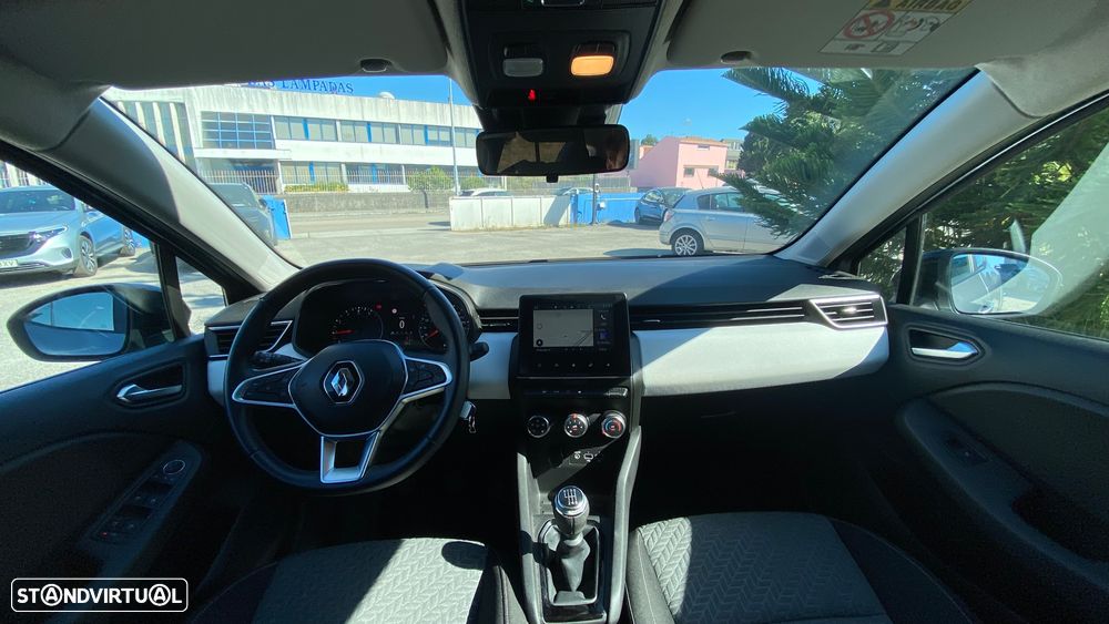 Renault Clio 1.0 TCe Techno - 24