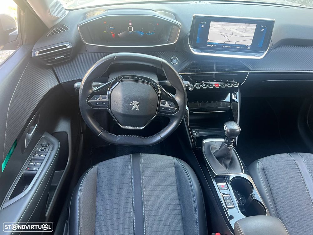 Peugeot 208 1.2 PureTech Allure Pack - 23