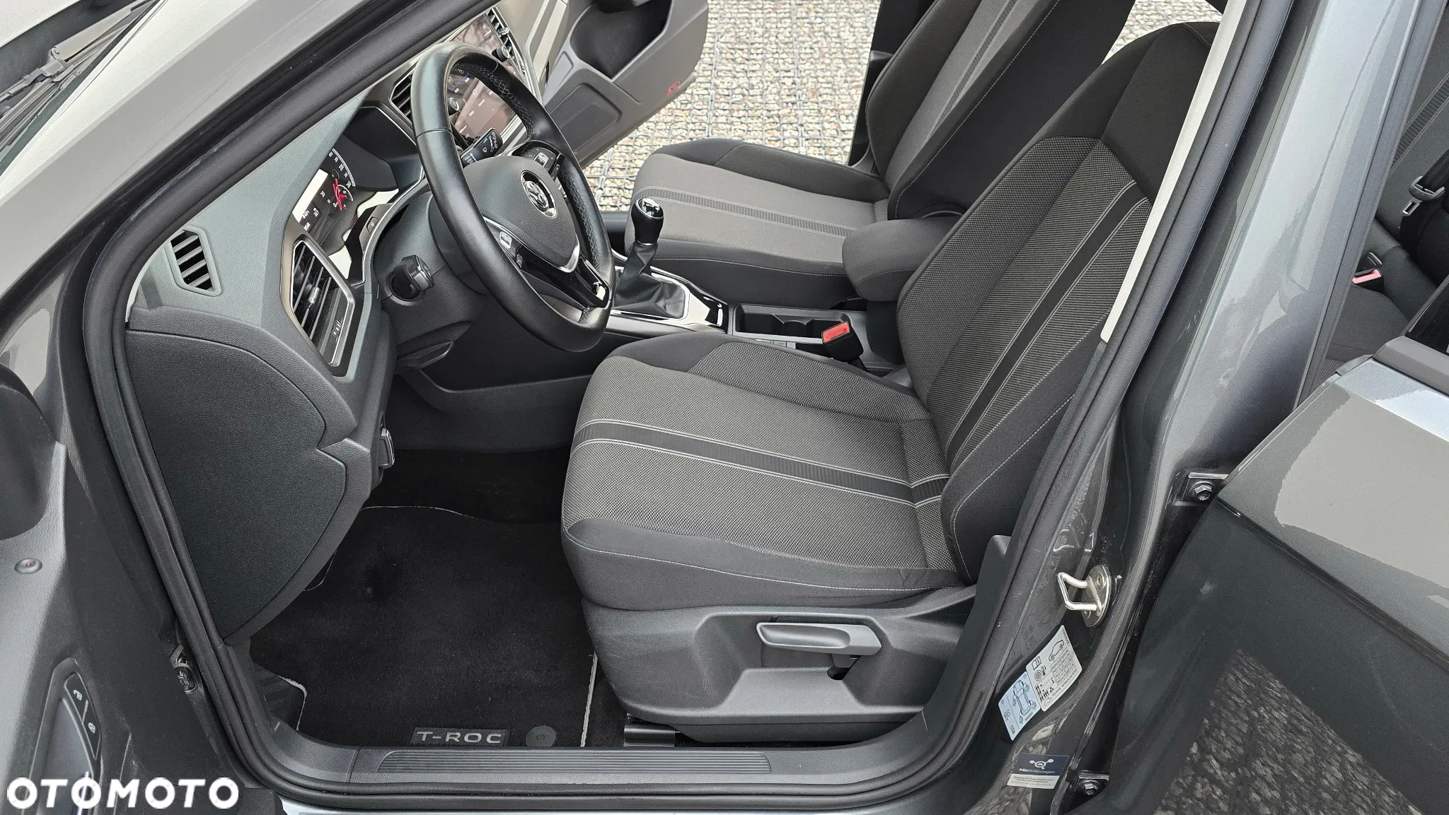 Volkswagen T-Roc 1.5 TSI Style - 35