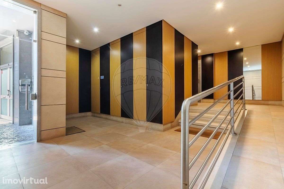 Apartamento T2 para arrendamento - Grande imagem: 4/38