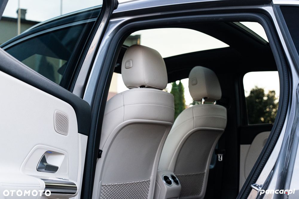 Mercedes-Benz GLA 250e Progressive - 31