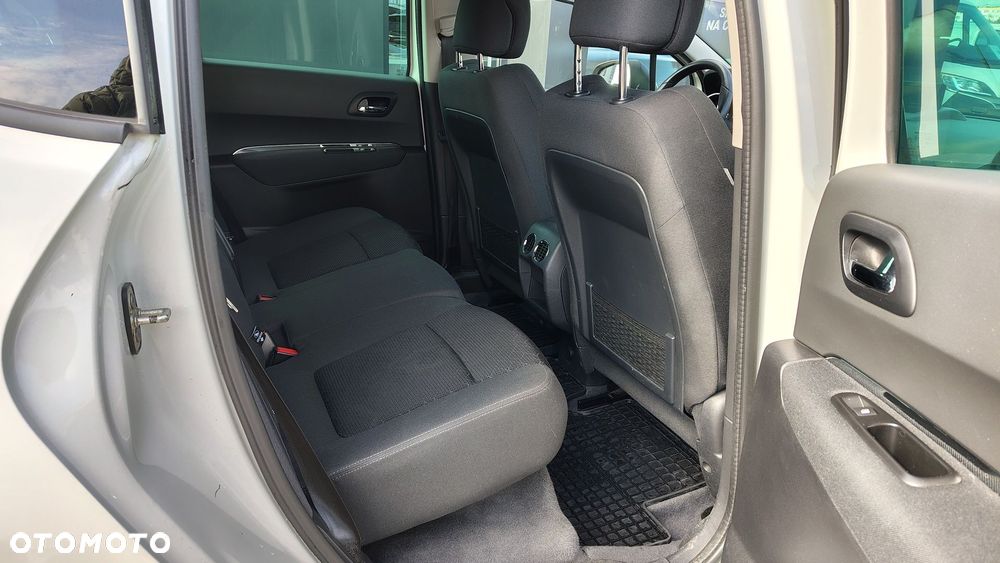 Peugeot 3008 1.2 PureTech Style - 12
