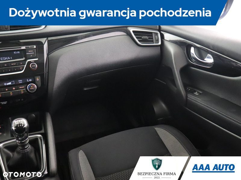 Nissan Qashqai - 10