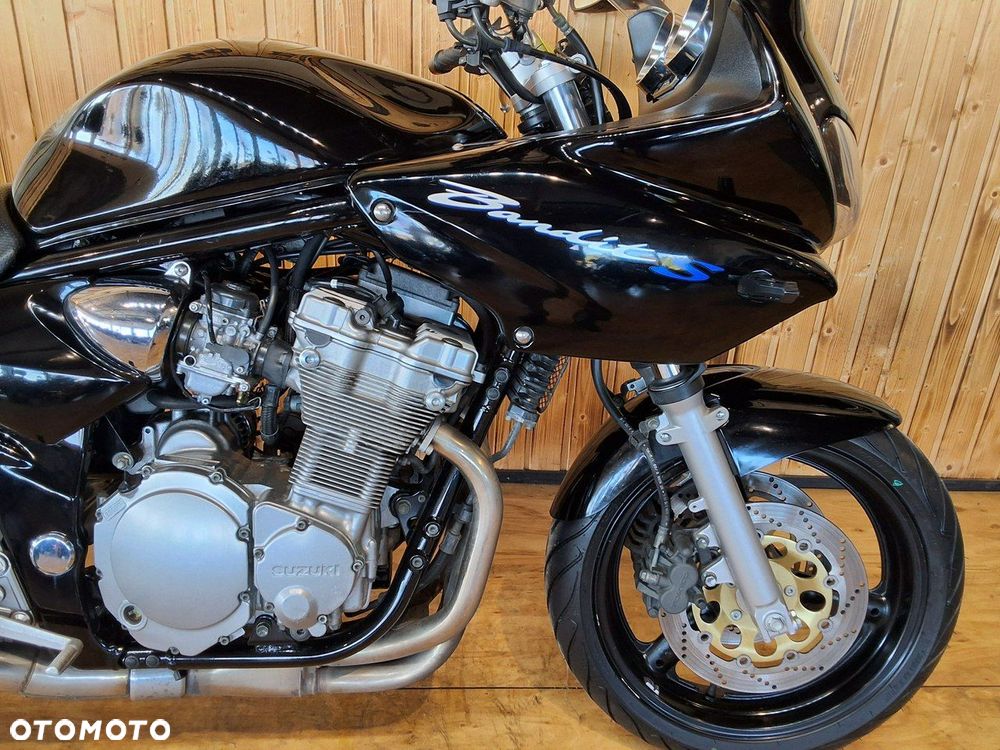 Suzuki Bandit - 15