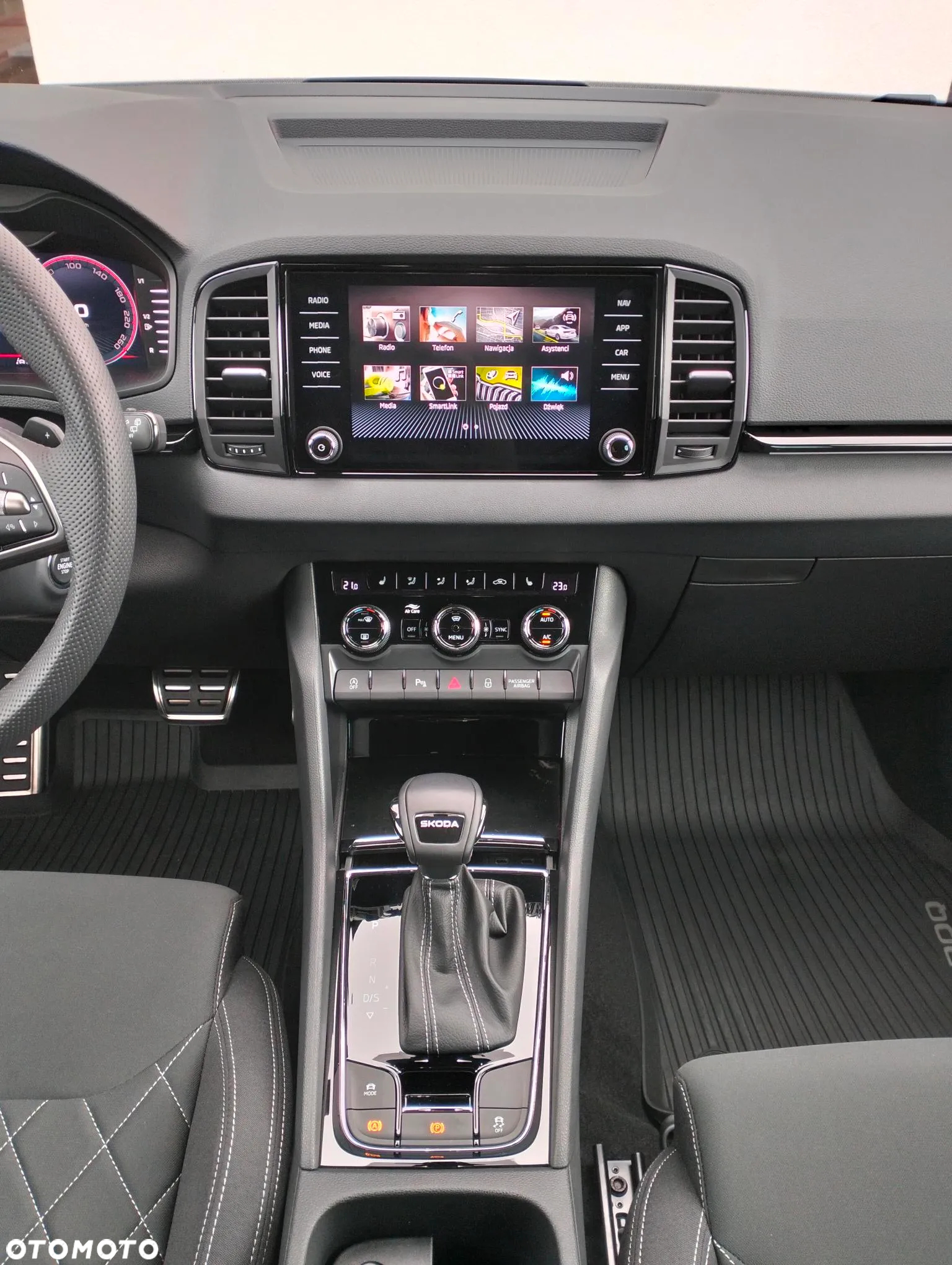 Skoda Karoq 1.5 TSI ACT Sportline DSG - 13